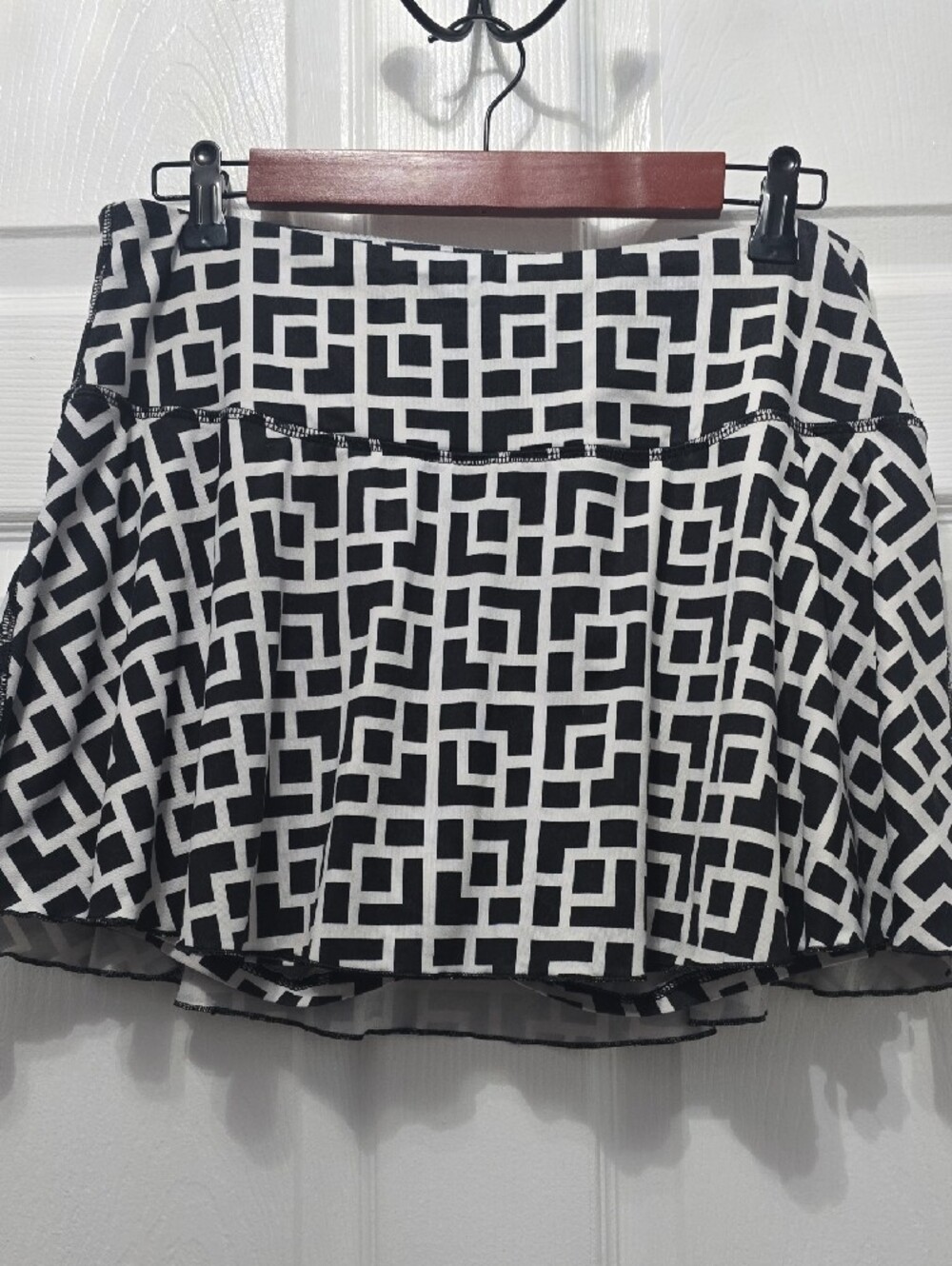 Black & White Geometric A-Line Tennis Skirt - Picture 2 of 8